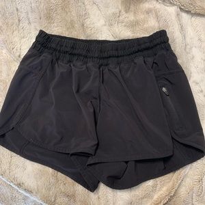 Lululemon Track Short 4”